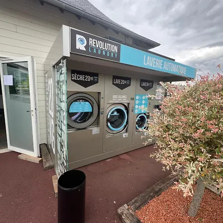 Mobil Au 5 Etoiles A Deauville *