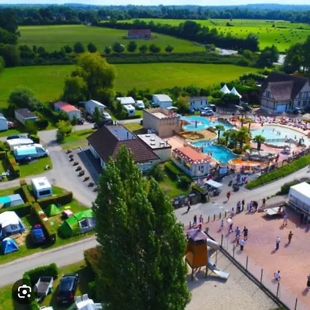 Mobil Au 5 Etoiles A Deauville Saint-Arnoult (Calvados)