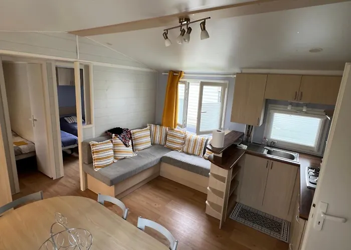 Mobil Au 5 Etoiles A Deauville *