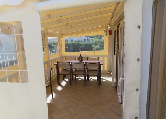 Mobil Au 5 Etoiles A Deauville Campingplatz *